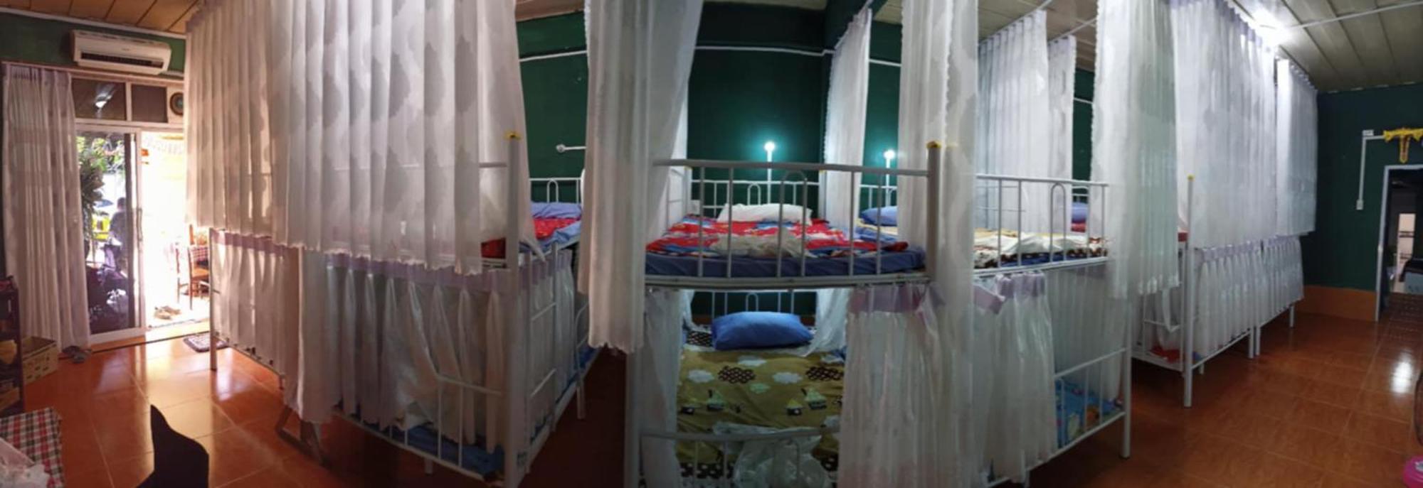 Hostel Neva Paris Pakse Exterior photo